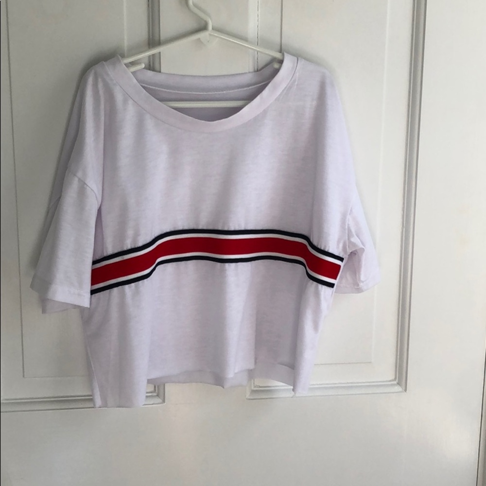 cropped tee